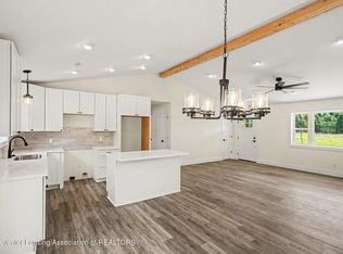 3847 Minix Dr, Stockbridge, MI 49285