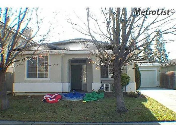 9286 Marlemont Cir photo 1