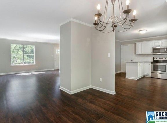 3rd image of 2305 Bennevis Cir