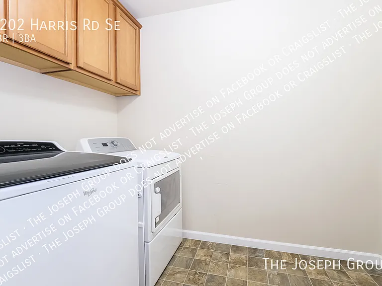 4202 Harris Rd SE — Photo 10