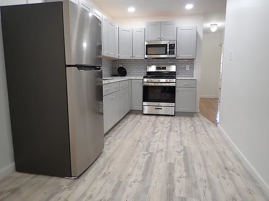 Rented by Hakeem Shahid, LREB | media 19