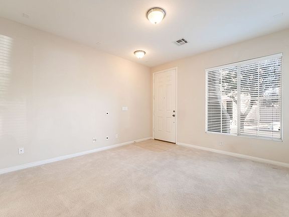 4th image of 1519 Evening Spirit Ave