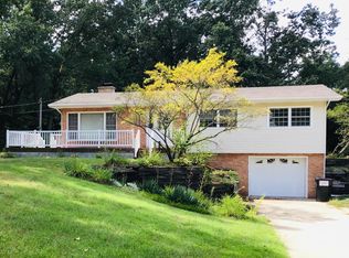 8273 N State Rd, Orleans, MI 48865