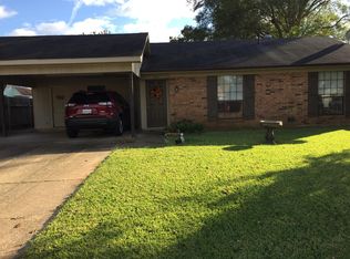 2106 General Forrest Dr, Bossier City, LA 71112