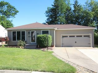 10610 Windham Rd, Cleveland, OH 44130