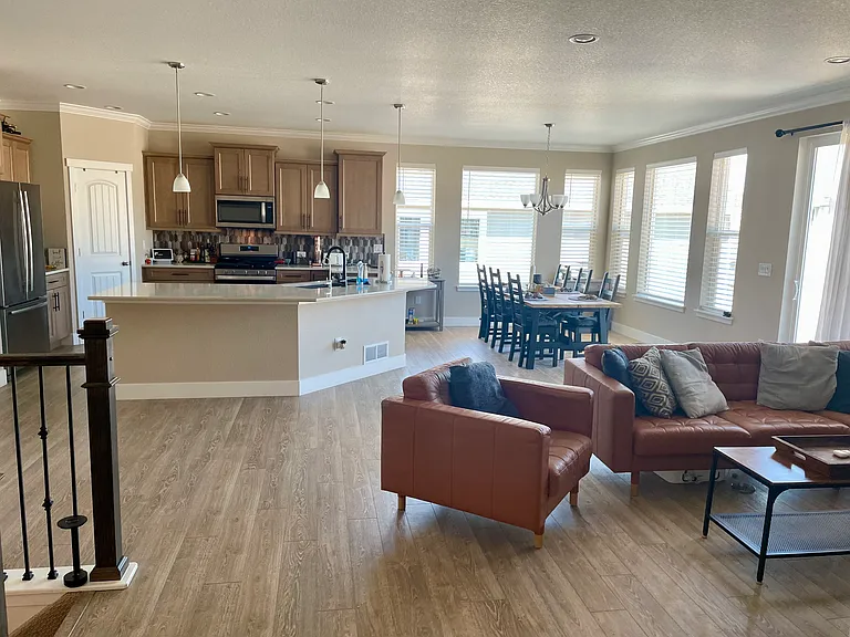 6332 Deco Dr — Photo 16