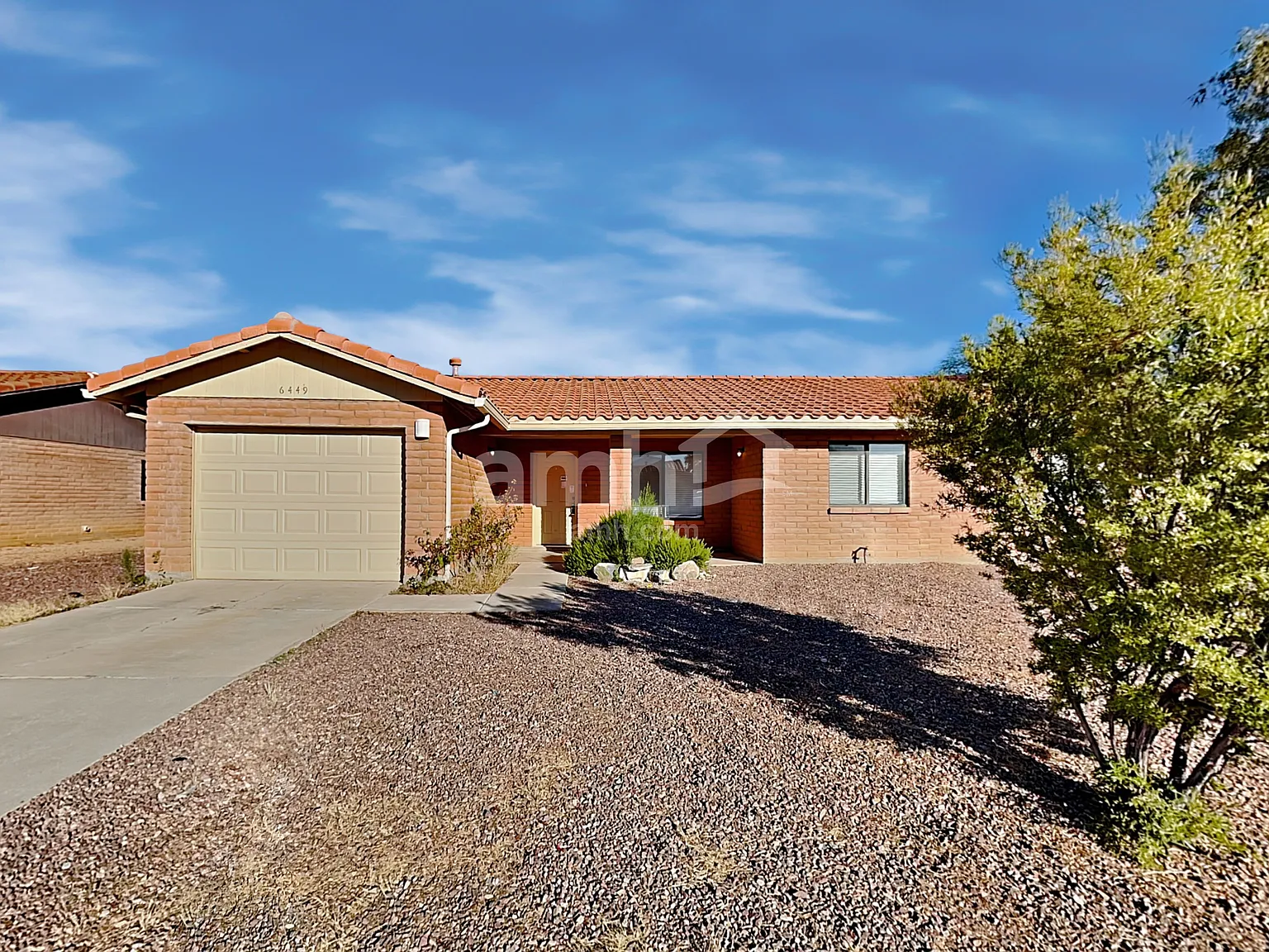 3 bed, 2.0 bath, 1448 sqft, $1,735 — Photo 1