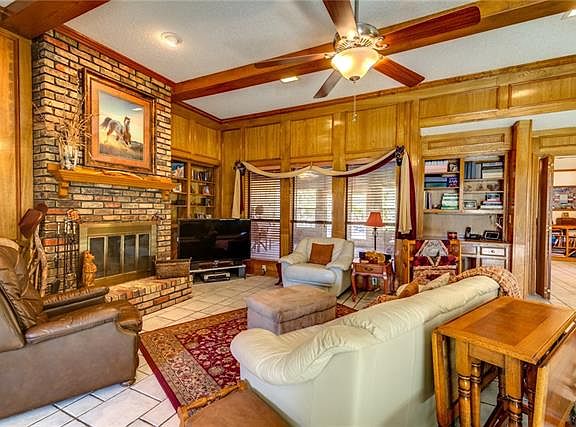 4th image of 3601 Lynchburg Dr