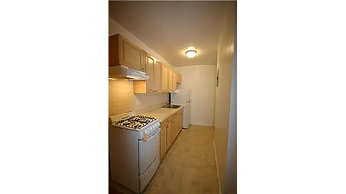 Rented by Fenwick Keats Real Estate | media 10