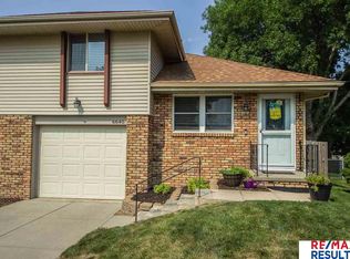 6640 S 152nd St, Omaha, NE 68137