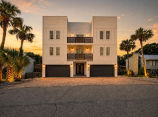 326 Summit Dr, Destin, FL 32541