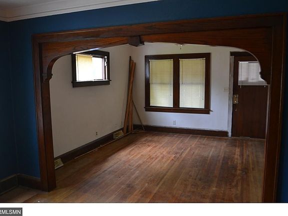 5th image of 668 White Bear Ave N