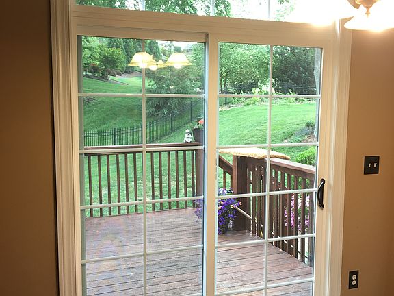 Pella double sliding door