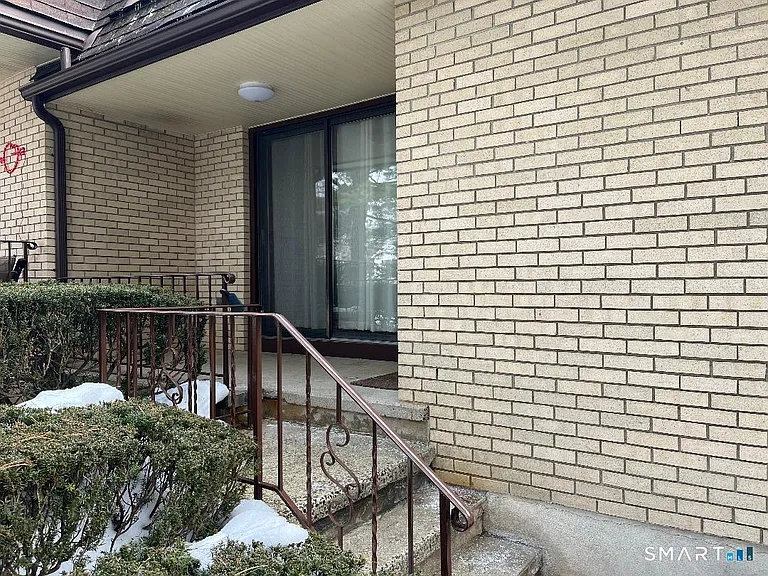 6 Bouton St E #4 — Photo 8