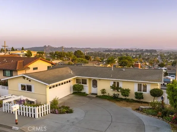 1211 Montego St, Arroyo Grande, CA 93420