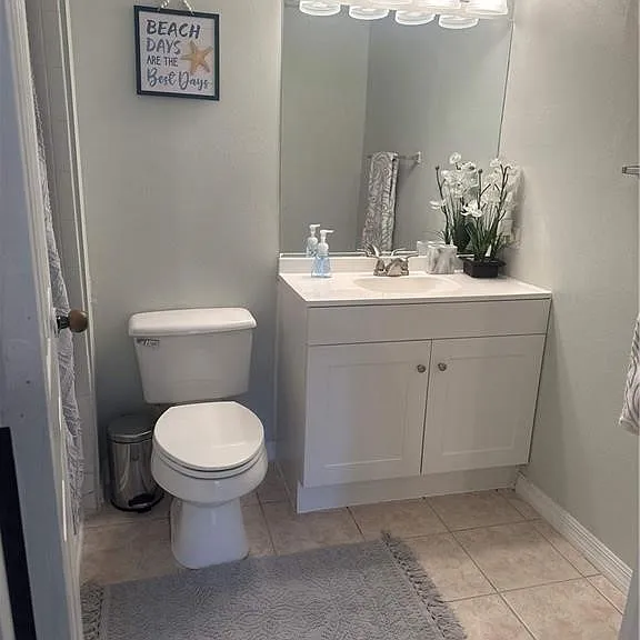 8940 Colonnades Ct E #725 — Photo 17