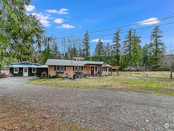 3rd image of 20817 E 175th Street E