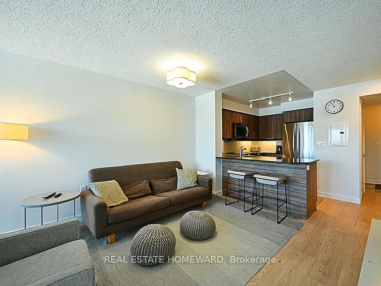 125 Western Battery Rd #913 — Photo 17