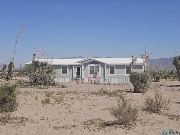 13815 Lucca Rd SW, Deming, NM 88030