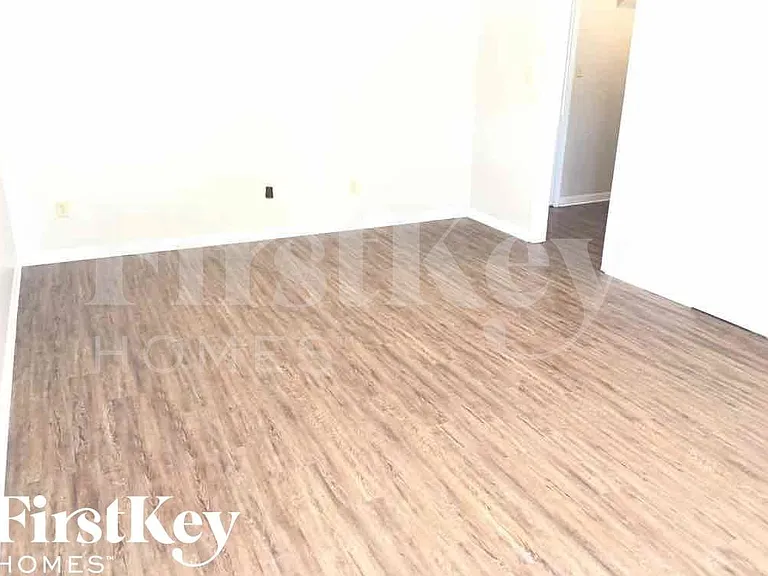 5607 Sweet Gum Dr — Photo 7