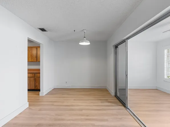 2638 Gately Drive E #29, West Palm Beach, FL 33415