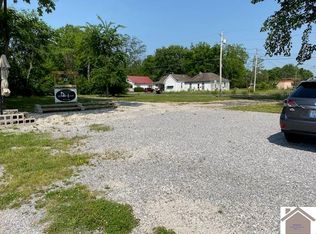 2518 Bridge St, Paducah, KY 42003