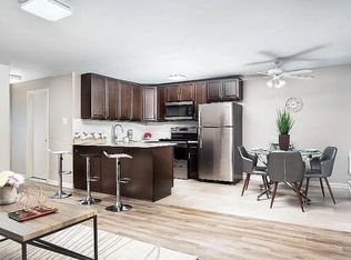 407 Easton Rd #178A, Willow Grove, PA 19090