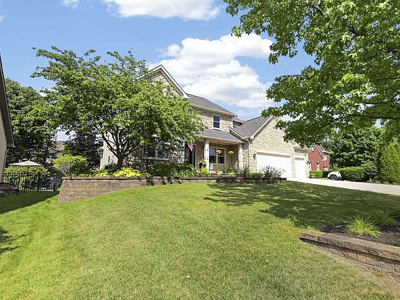 4th image of 5887 Highland Hills Dr