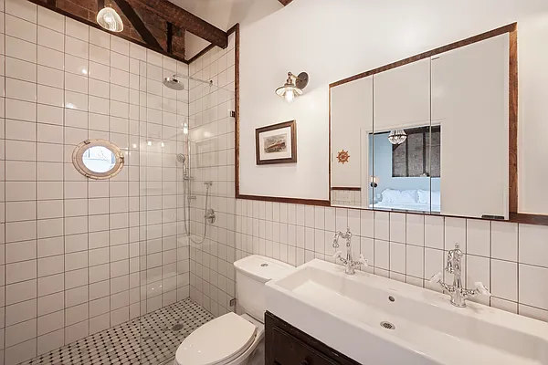 Rented by Compass | media 9