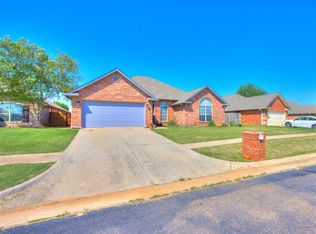 6421 NW 134th St, Oklahoma City, OK 73142