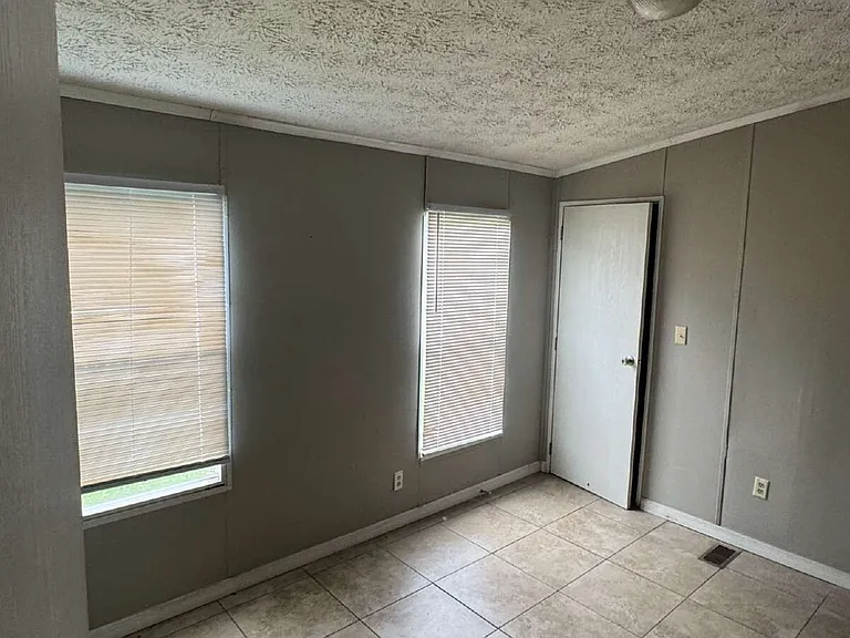 10817 Cozarts Chalet Dr — Photo 6