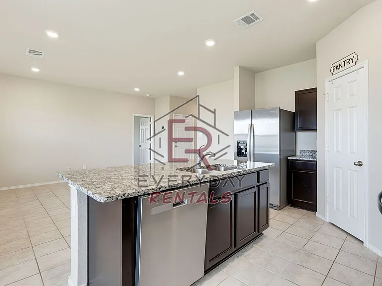 5110 Natalia Rd — Photo 6