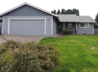 216 SW 12th Ave, Canby, OR 97013
