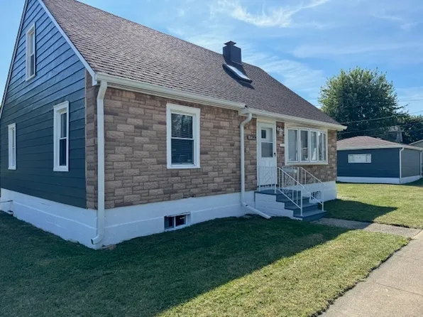 2700 Gilboa Ave, Zion, IL 60099