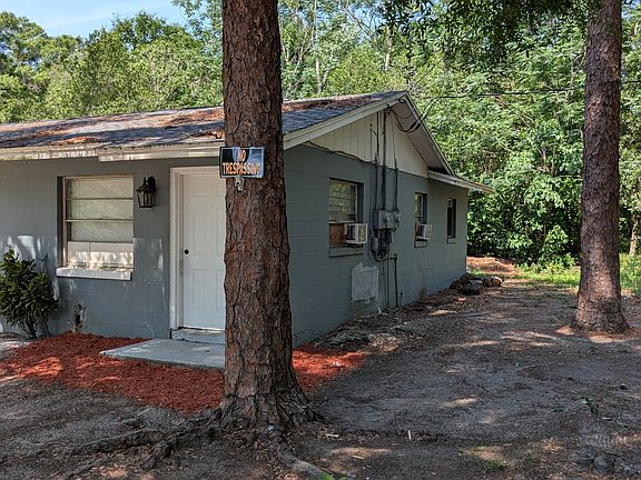 3rd image of 6942 NE 29th Dr #B