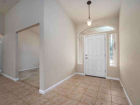 5th image of 21305 Westwood Ct