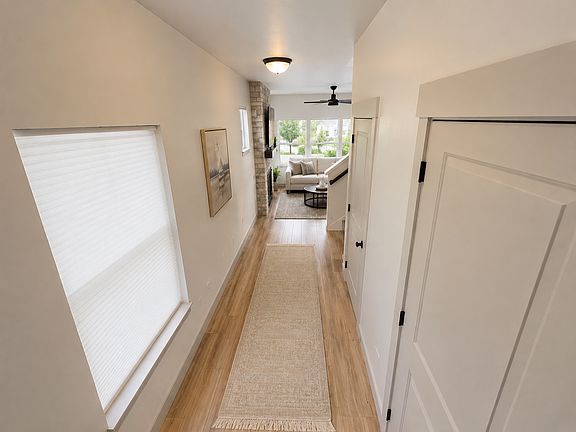 3rd image of 5163 N Folkstone Dr