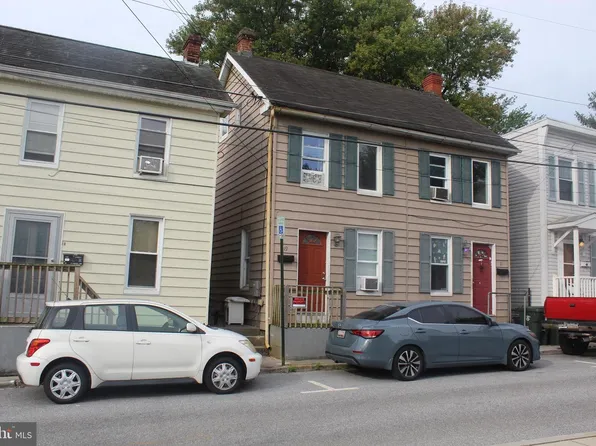 19 Garlinger Ave, Hagerstown, MD 21740