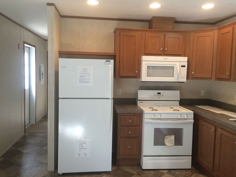 1st image of 1156 Park St Trlr 7