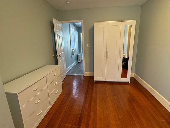 2nd image of 79-81 Blossom St #81-2