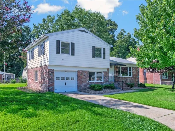 40 Southwind Dr, Hampton, VA 23669