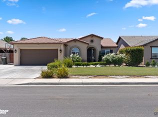 5301 Lomica Ln, Bakersfield, CA 93313