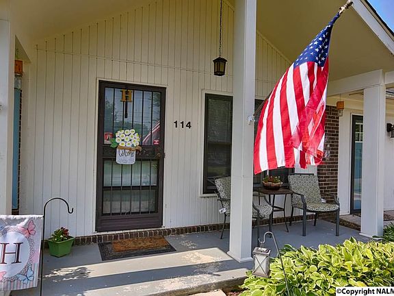 3rd image of 114 Thach Ln