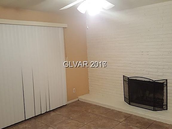 4th image of 1805 N Mallard St