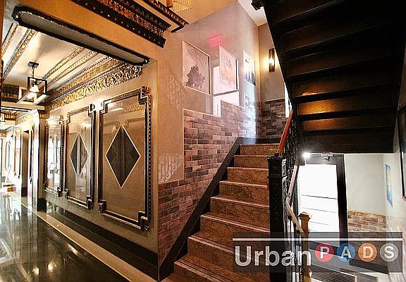 2nd image of 270 Kosciuszko St #202