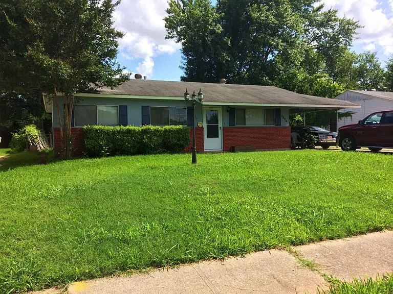 3226 Impala Dr — Photo 1