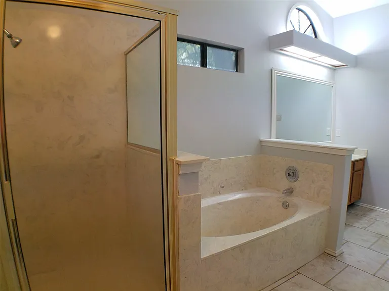 8310 Los Ranchos Dr — Photo 16
