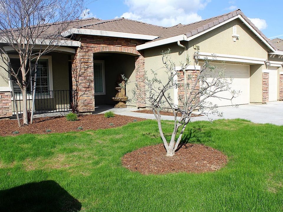 2nd image of 7090 E Fedora Ave