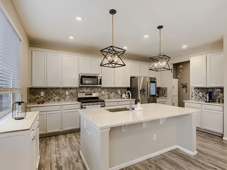11416 Brush Creek St — Photo 9