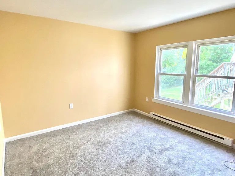 92 Washington St #1B — Photo 3